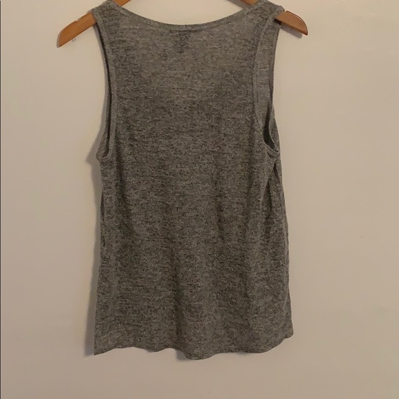 Forever 21 tank top never worn - Picture 2 of 2